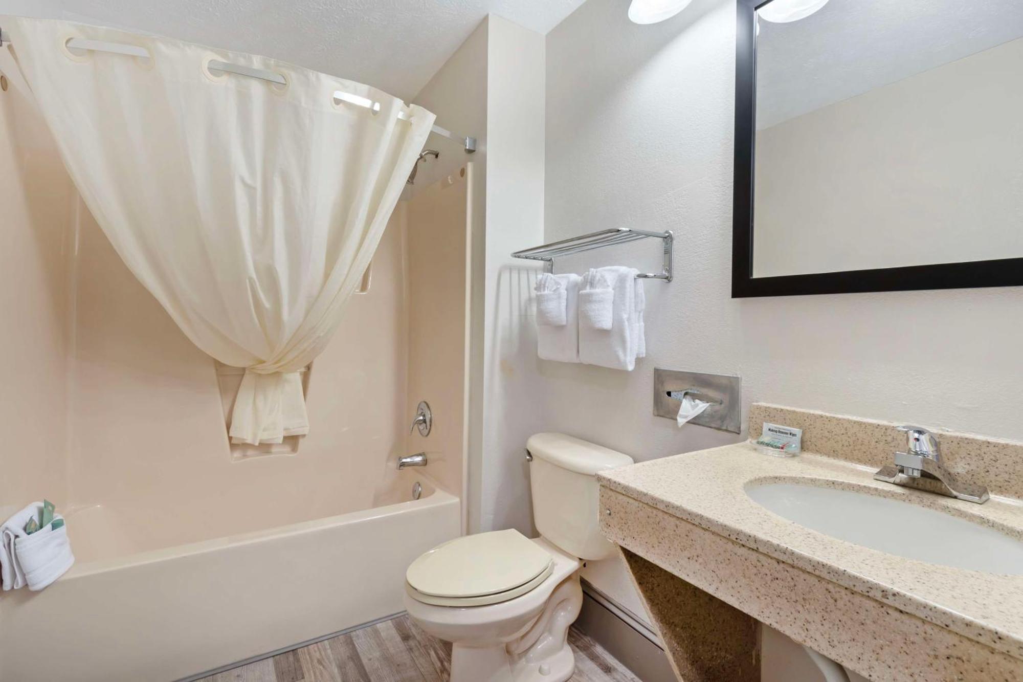 Best Western Magnolia Inn And Suites Ladson Exterior photo